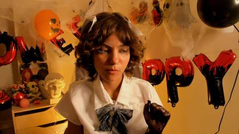 Media: lenaelisabeth Chaturbate 2023-10-31 20:51:00
