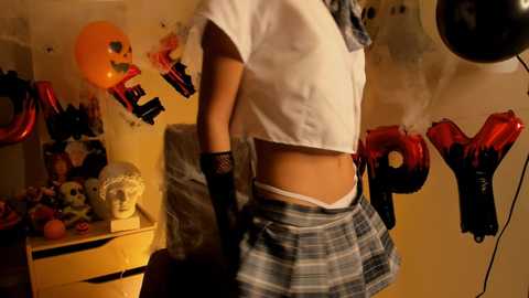 Media: lenaelisabeth Chaturbate 2023-10-31 20:57:00