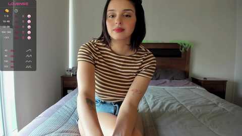 Media: yourfreakygirl Chaturbate 2023-10-31 19:31:00