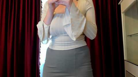 Media: devyale Chaturbate 2023-11-02 09:56:00