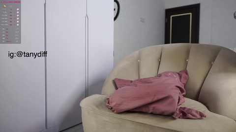 Media: diffgirls Chaturbate 2023-11-02 15:50:00