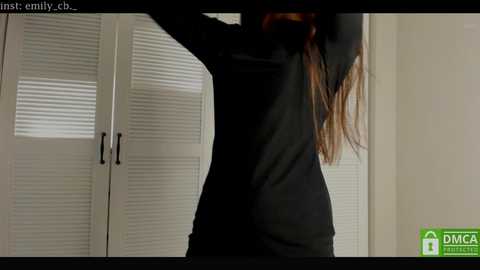 Media: emilybatee Chaturbate 2023-11-02 16:32:00