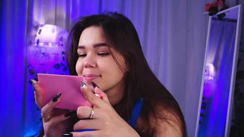 Media: helenmoors Chaturbate 2023-11-02 06:19:00