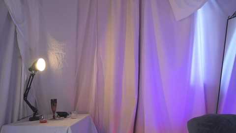 Media: kateuwugirl Chaturbate 2023-11-02 08:33:00