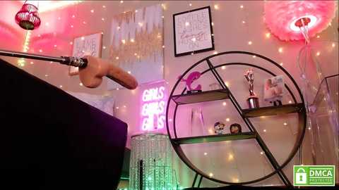 Media: milf_lacey Chaturbate 2023-11-02 03:22:00