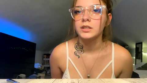 pr3ttyr0se @ chaturbate on 20231102
