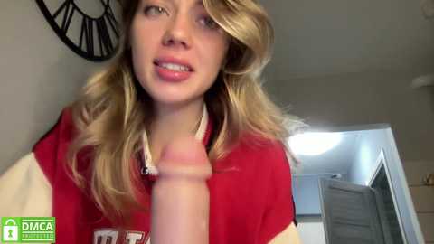 Media: angel_from_sky Chaturbate 2023-11-03 11:14:00