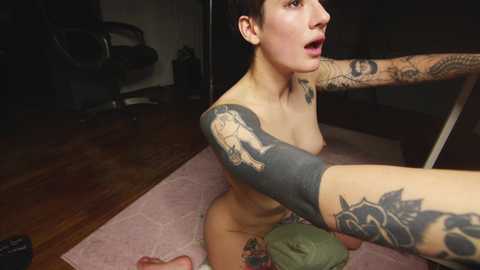 Media: aynmarie Chaturbate 2023-11-03 04:57:00