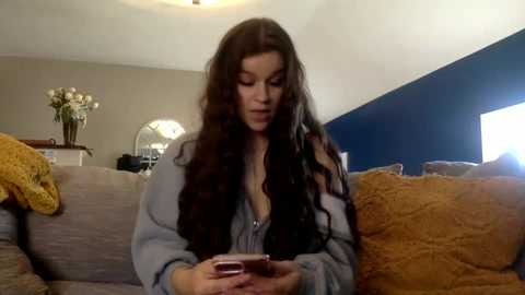 Media: basicbrunette Chaturbate 2023-11-03 14:40:00