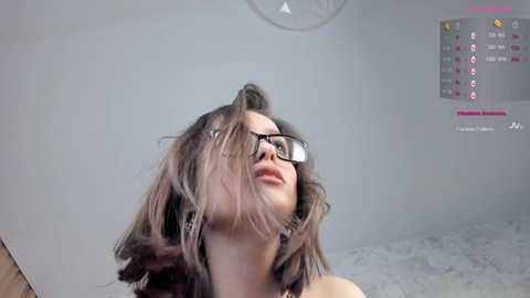 Media: emiliacourtney Chaturbate 2023-11-03 21:07:00