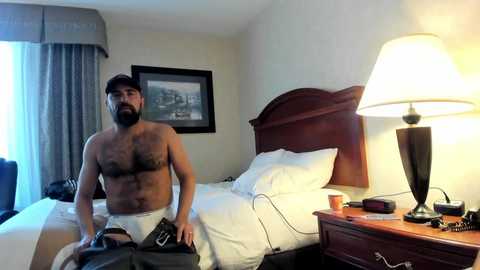 Media: hardworkertn Chaturbate 2023-11-03 17:56:00