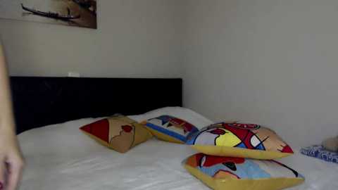 Media: hugetittiesgerda Chaturbate 2023-11-03 13:32:00