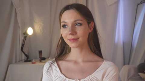Media: kateuwugirl Chaturbate 2023-11-03 08:56:00