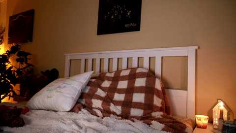 little_mystery @ chaturbate on 20231103