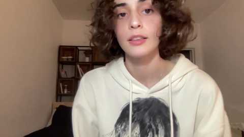 Media: wonderland_stia Chaturbate 2023-11-03 14:30:00