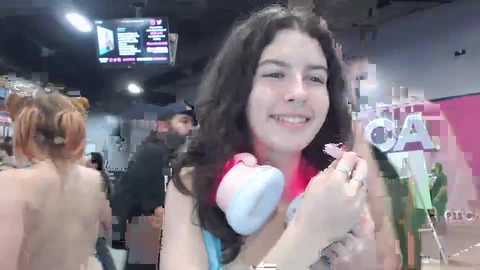 Media: frenchava Chaturbate 2023-11-04 22:18:00