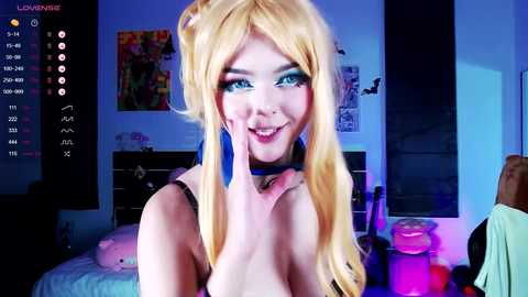 Media: madnessalise Chaturbate 2023-11-04 16:00:00