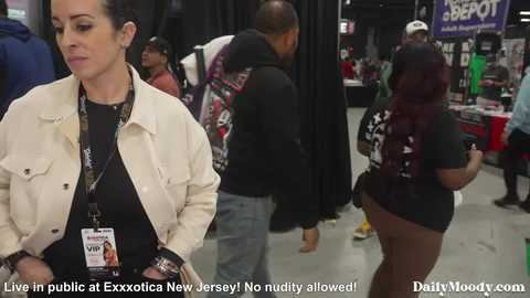 Media: marymoody Chaturbate 2023-11-04 22:16:00