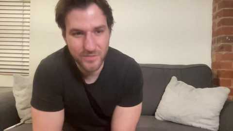 Media: yourkinkykitty69 Chaturbate 2023-11-04 06:20:00