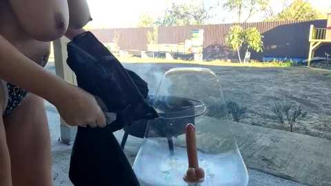 Media: 2whitediamonds Chaturbate 2023-11-05 13:18:00