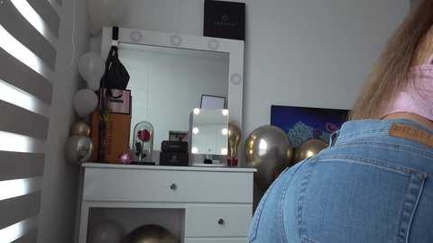 Media: beyllove_d Chaturbate 2023-11-05 16:12:00