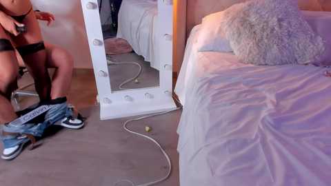 Media: swt_molly Chaturbate 2023-11-05 07:18:00