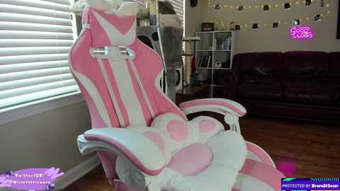 Media: violetttflowers Chaturbate 2023-11-05 18:49:00
