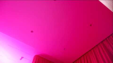 Media: aveksmr Chaturbate 2023-11-06 06:02:00