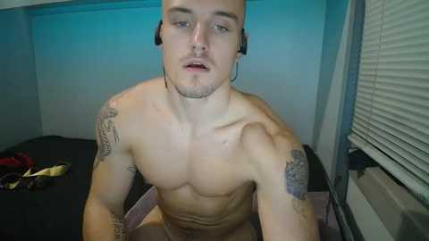 coltanjoseph @ chaturbate on 20231106