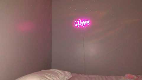 Media: sunshinedarling1 Chaturbate 2023-11-06 06:43:00
