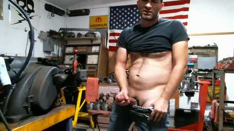 donniestone @ chaturbate on 20231108