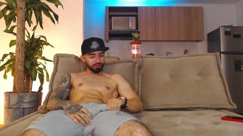 fratguysonline @ chaturbate on 20231108