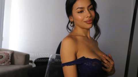 Media: itsssssssme_lana Chaturbate 2023-11-08 20:57:00