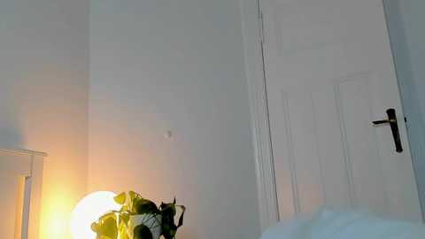 Media: stellawells Chaturbate 2023-11-08 00:53:00