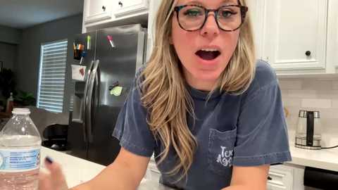 Media: texas_blonde Chaturbate 2023-11-08 19:08:00