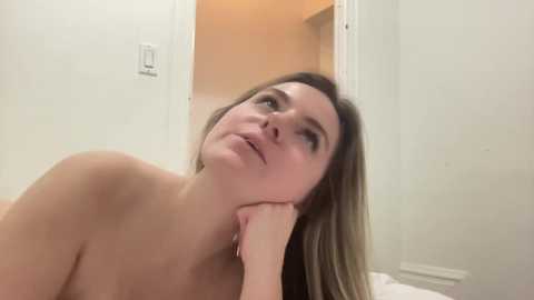 Media: yourkinkykitty69 Chaturbate 2023-11-08 14:24:00
