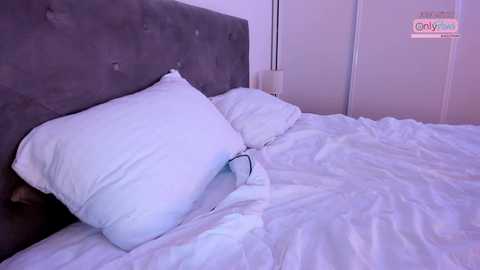 aalliyahh @ chaturbate on 20231109