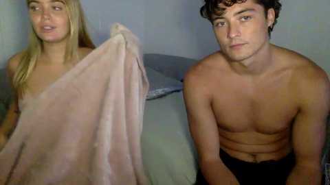 Media: littlemaryjane19 Chaturbate 2023-11-09 00:41:00