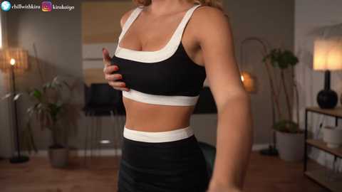 Media: chillwithkira Chaturbate 2023-11-10 21:40:00