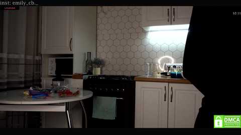 Media: emilybatee Chaturbate 2023-11-10 16:42:00
