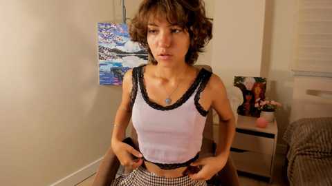 Media: lenaelisabeth Chaturbate 2023-11-10 03:19:00