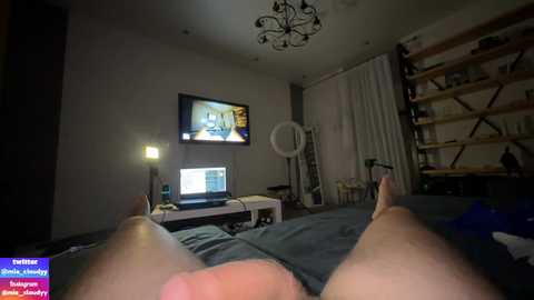 Media: mia_cloudy Chaturbate 2023-11-10 00:04:00