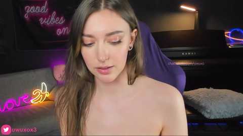 Media: uwuxo Chaturbate 2023-11-10 08:04:00