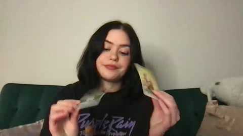 Media: littlesugarpea Chaturbate 2023-11-11 01:27:00