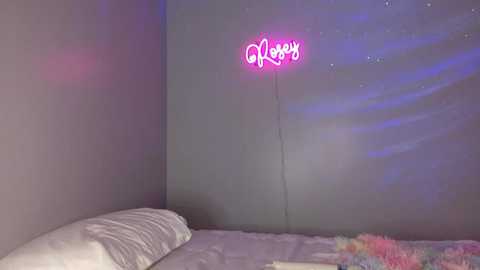 Media: sunshinedarling1 Chaturbate 2023-11-12 05:10:00