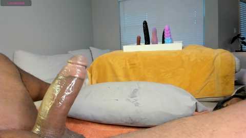 Media: tightholestinytits Chaturbate 2023-11-12 18:04:00