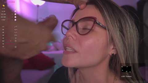 Media: xhxoxtxsxex Chaturbate 2023-11-12 22:26:00