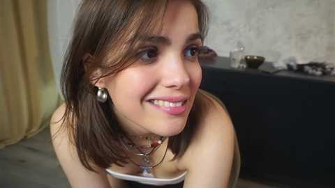 Media: emiliacourtney Chaturbate 2023-11-13 03:42:00