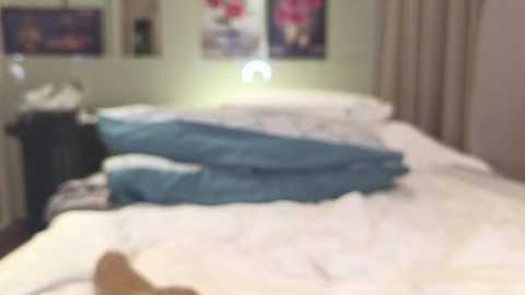 Media: lucynuty Chaturbate 2023-11-13 10:48:00