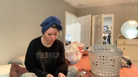 Media: texas_blonde Chaturbate 2023-11-13 16:24:00
